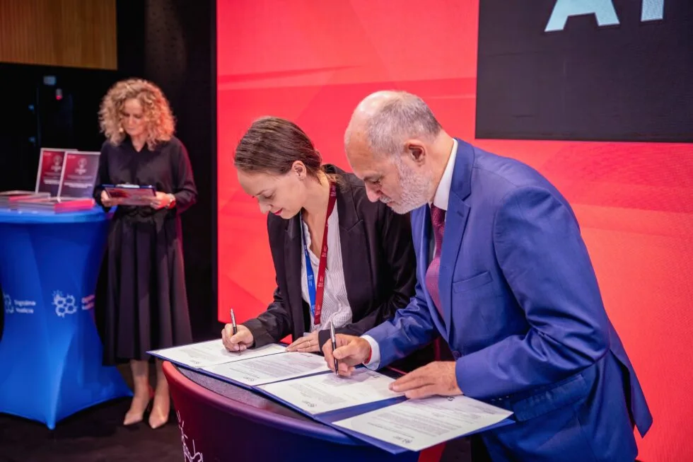 Digitálna koalícia a APONI: podpísali memorandum o spolupráci.